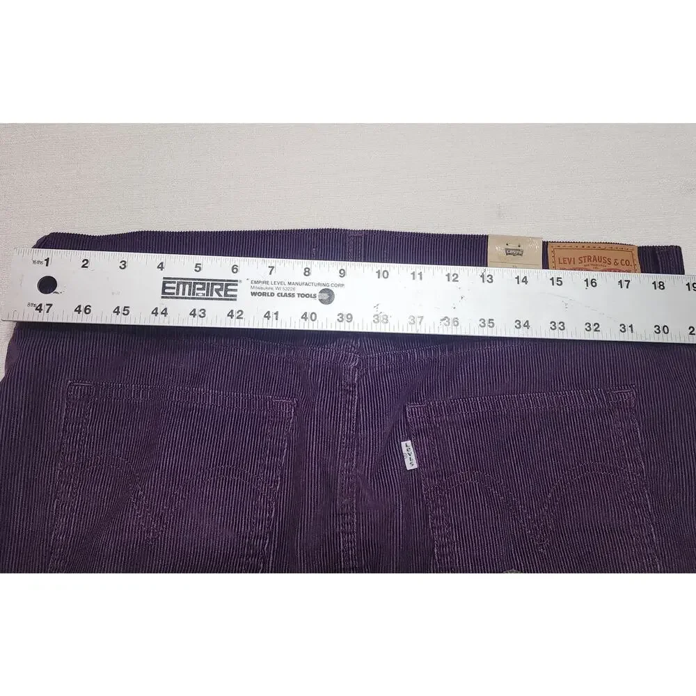 Levi's Icon corduroy skirt W33''x L15'' NWT-button fly - Picture 3 of 8